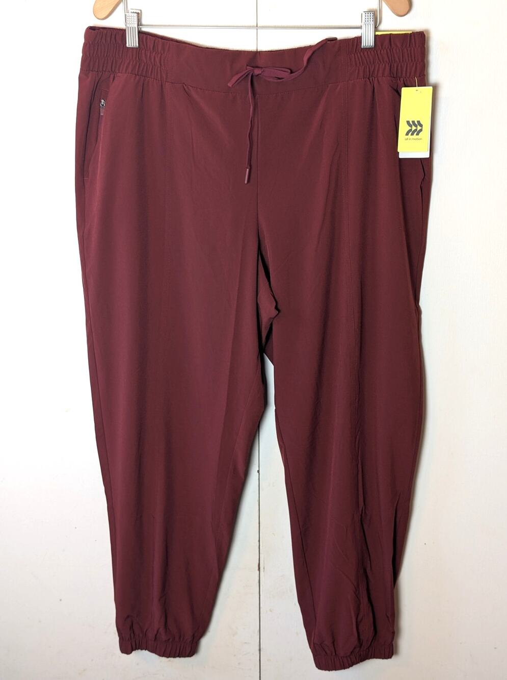 All In Motion Red Mid Rise Joggers XXL